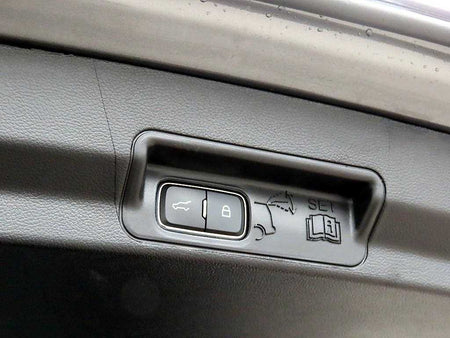 Ford Explorer — photo 16