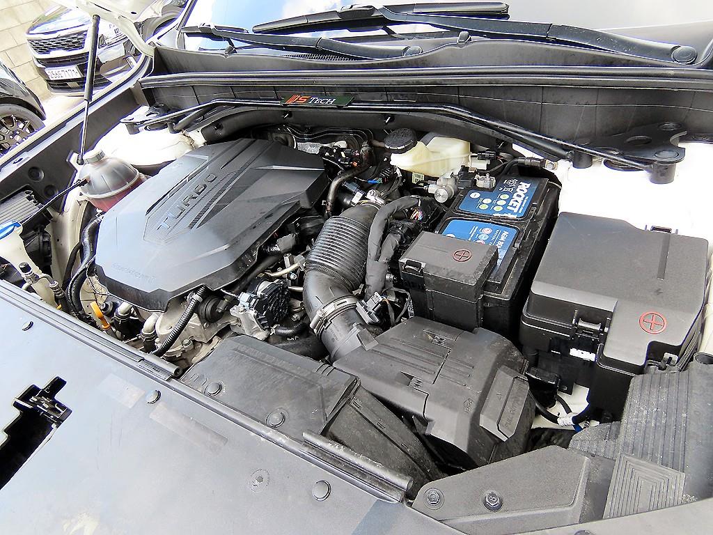 Kia Sorento — photo 19