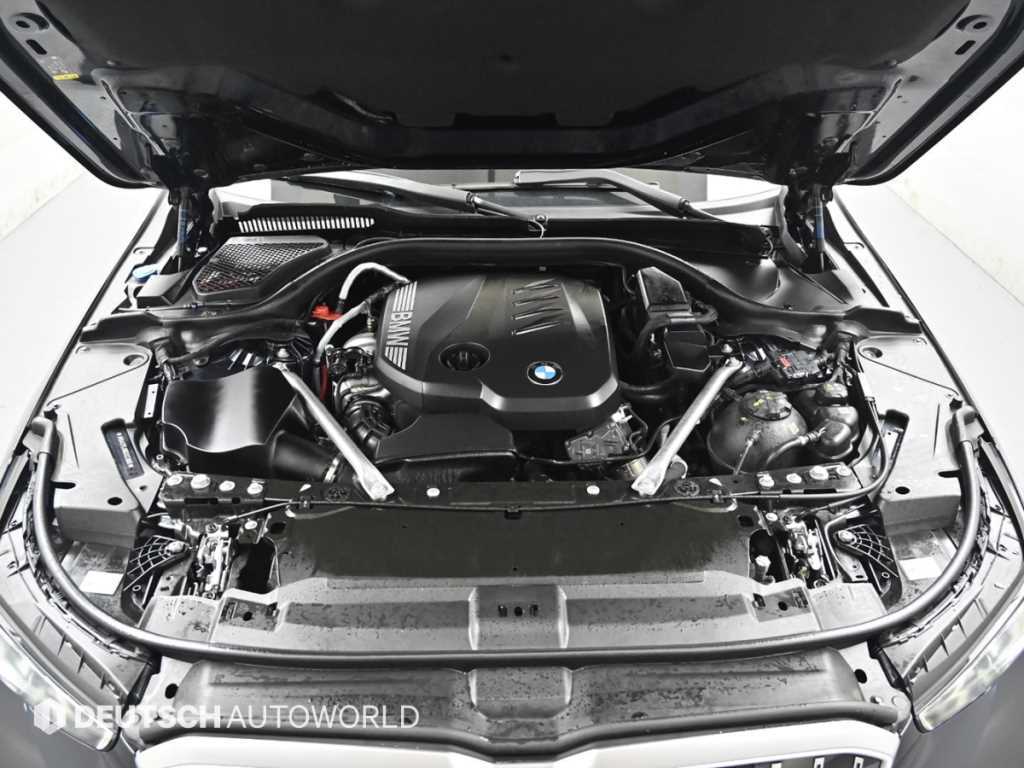 BMW 5-Series — photo 06