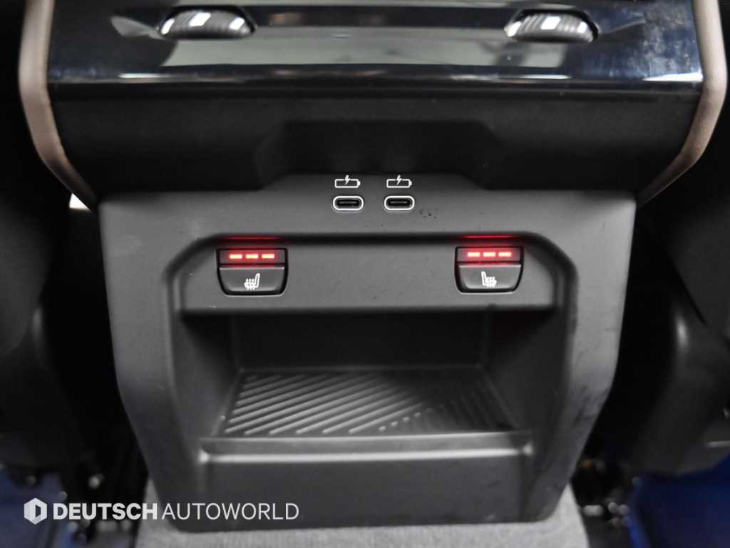 BMW 5-Series — photo 16
