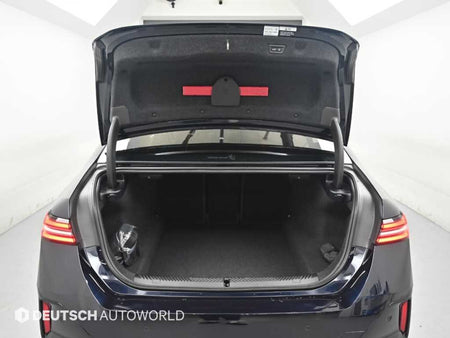 BMW 5-Series — photo 19