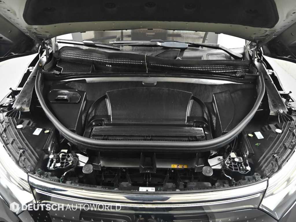 Mercedes-Benz EQS — photo 06
