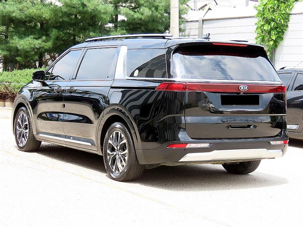 Kia Carnival — photo 03