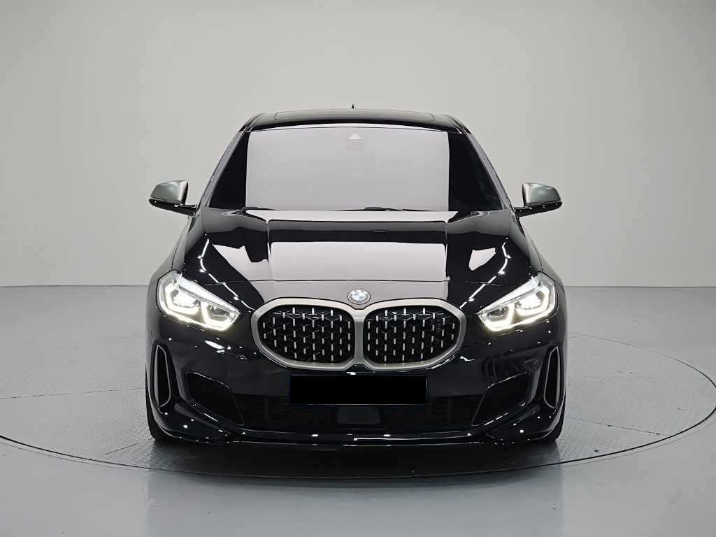 BMW 1-Series — photo 02