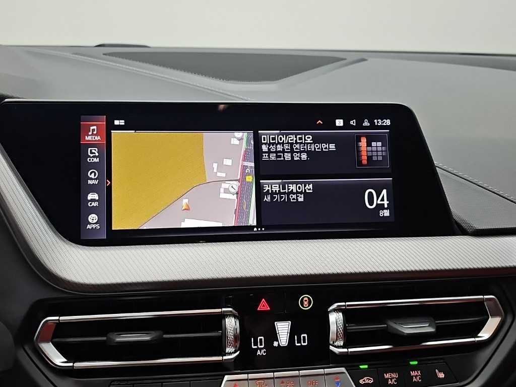 BMW 1-Series — photo 14