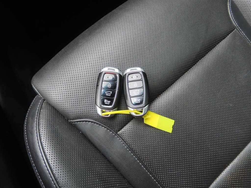 Hyundai Grandeur — photo 19