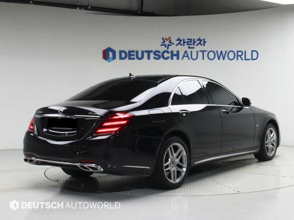 Mercedes-Benz S-Class — photo 02