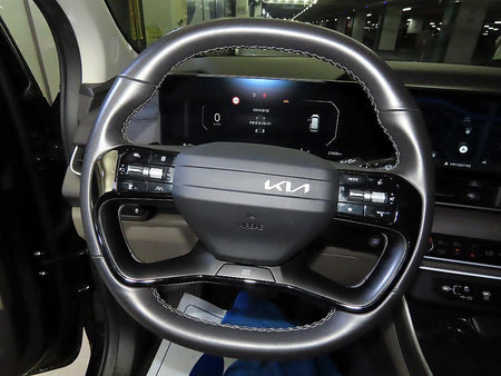 Kia Carnival — photo 08