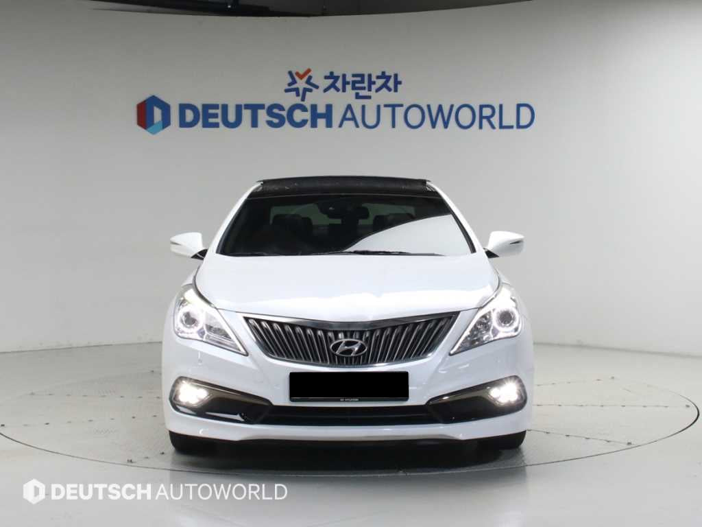 Hyundai Grandeur — photo 03