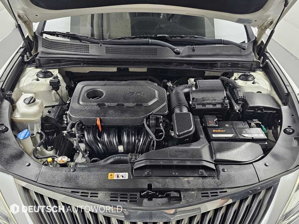 Hyundai Grandeur — photo 07