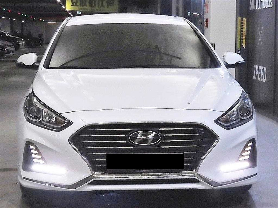Hyundai Sonata — photo 02