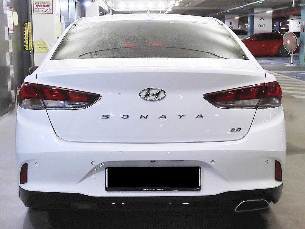 Hyundai Sonata — photo 05