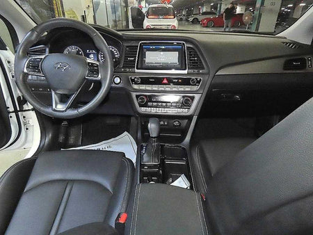 Hyundai Sonata — photo 10