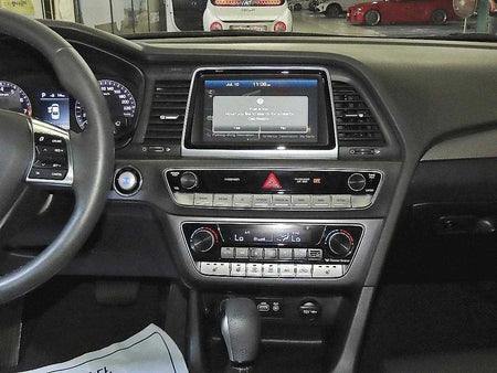 Hyundai Sonata — photo 11