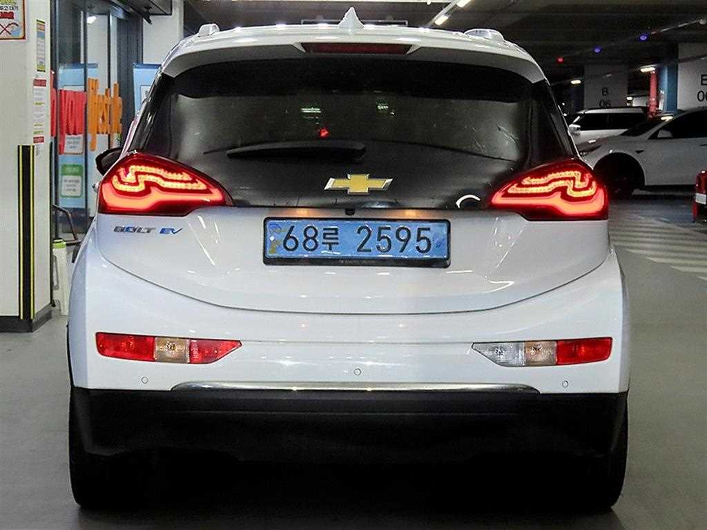 CHEVROLET Bolt EV — photo 05