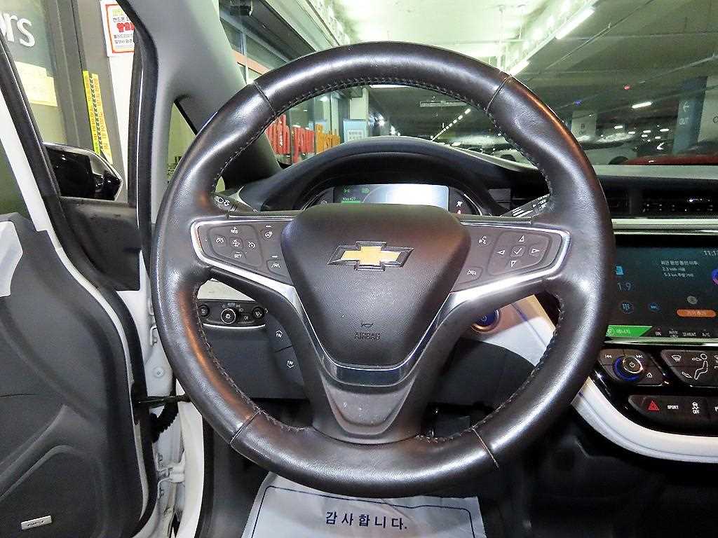 CHEVROLET Bolt EV — photo 08