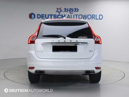 Volvo XC60 — photo 04