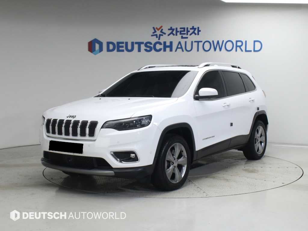 Jeep Cherokee — photo 01