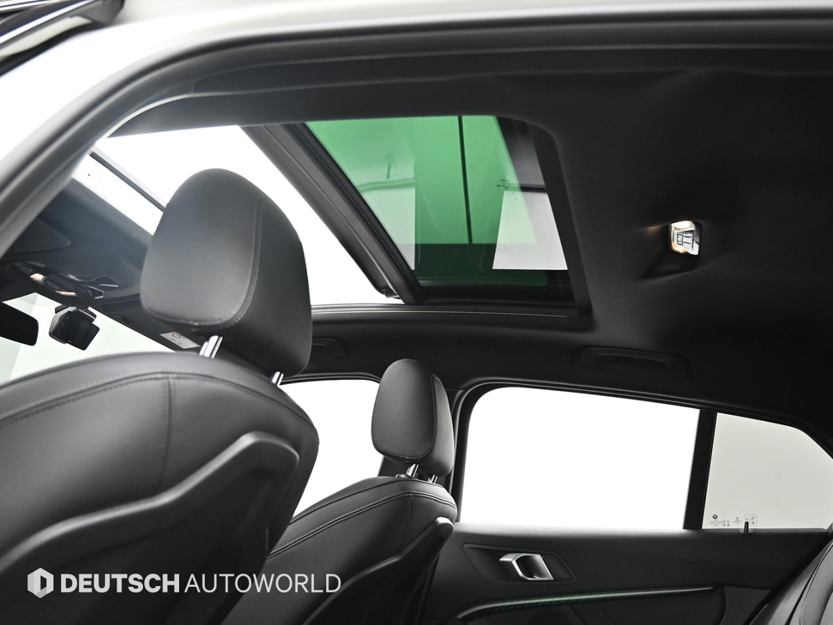 BMW 1-Series — photo 18