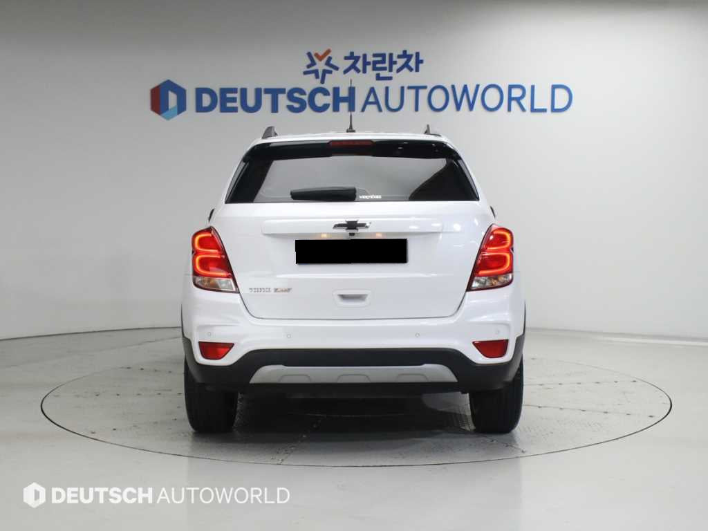 CHEVROLET Trax — photo 04