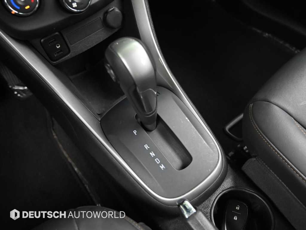 CHEVROLET Trax — photo 09