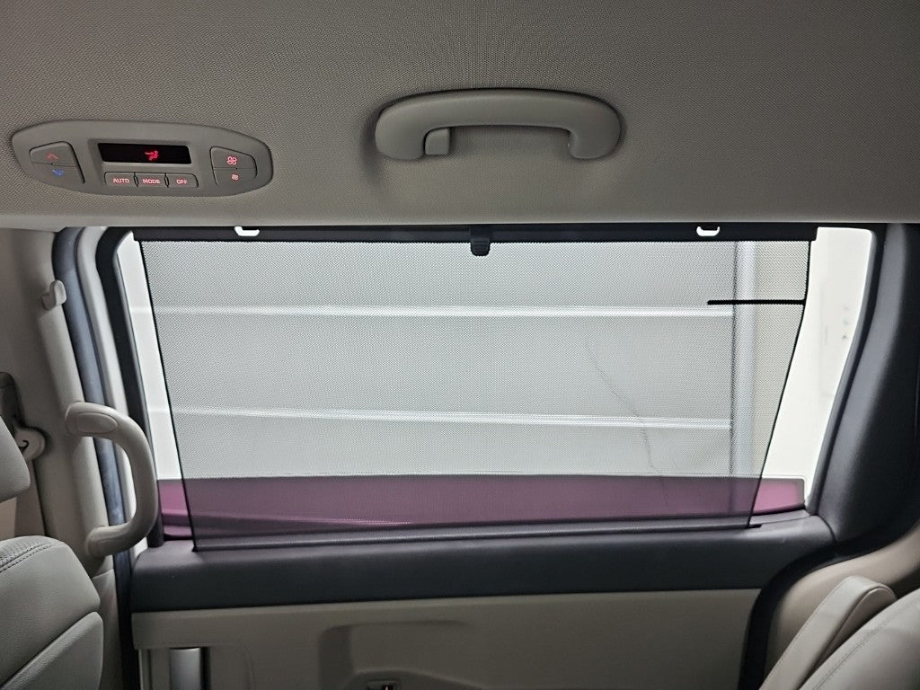 Kia Carnival — photo 15