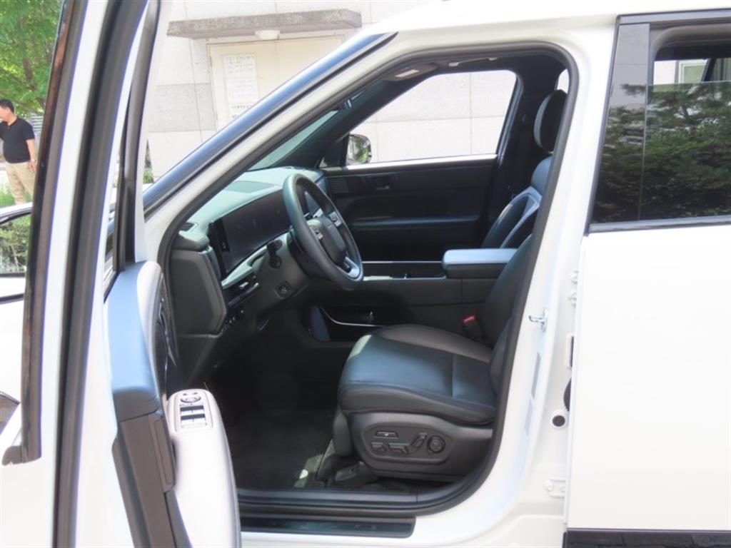 Hyundai Santafe — photo 12