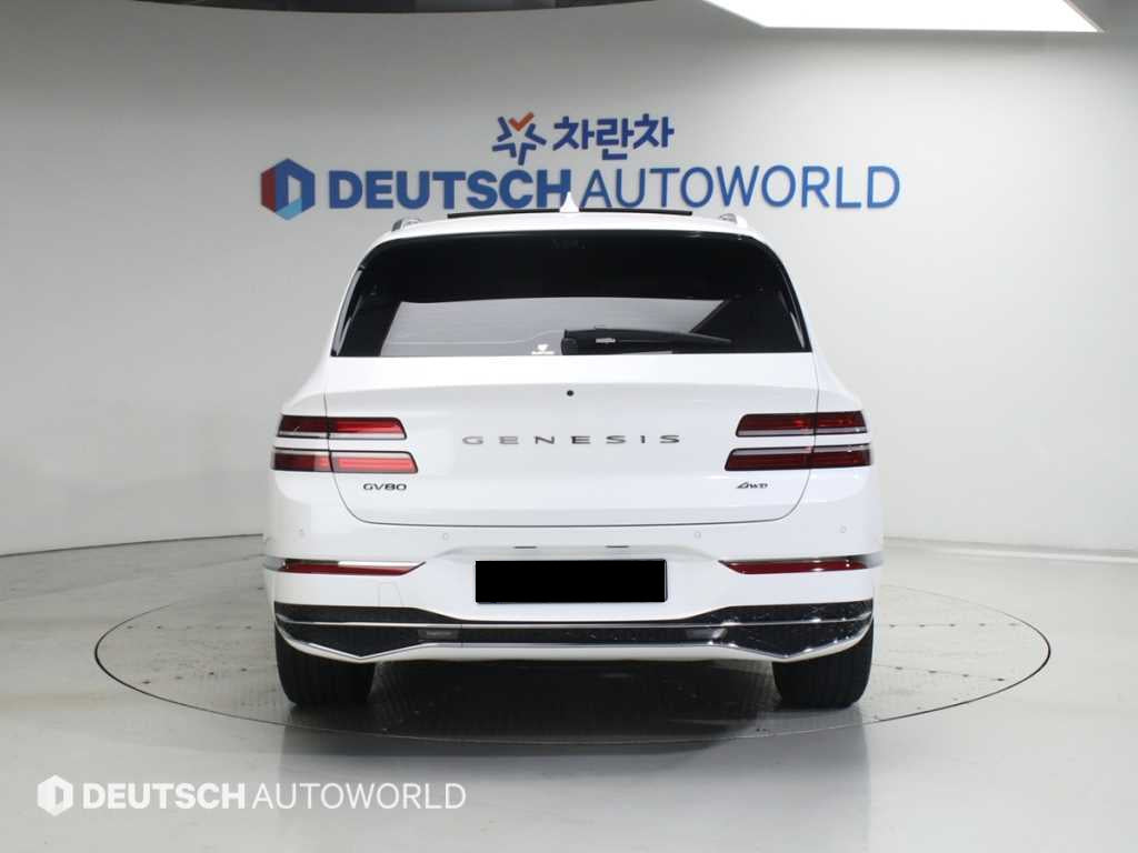 Genesis GV80 — photo 04