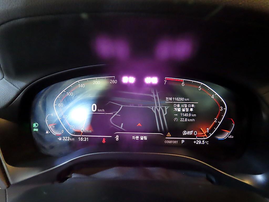 BMW X3 — photo 09
