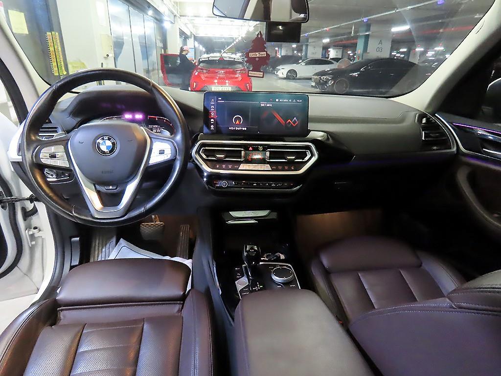 BMW X3 — photo 10