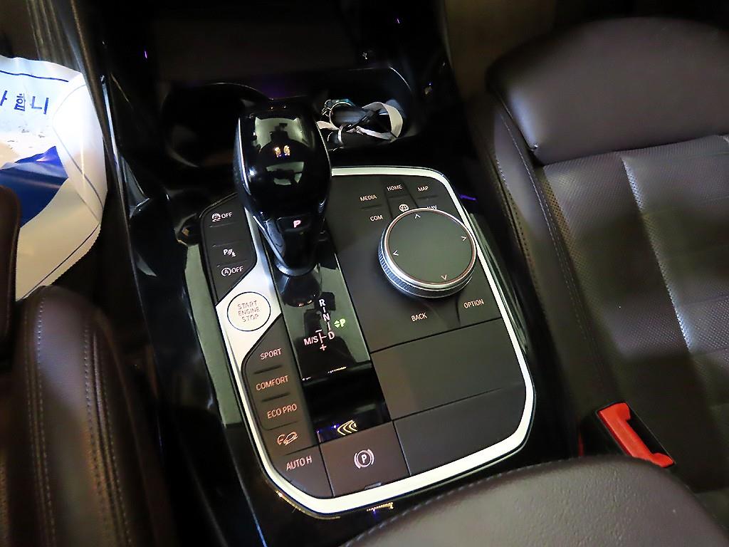 BMW X3 — photo 12