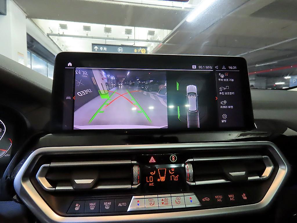 BMW X3 — photo 14