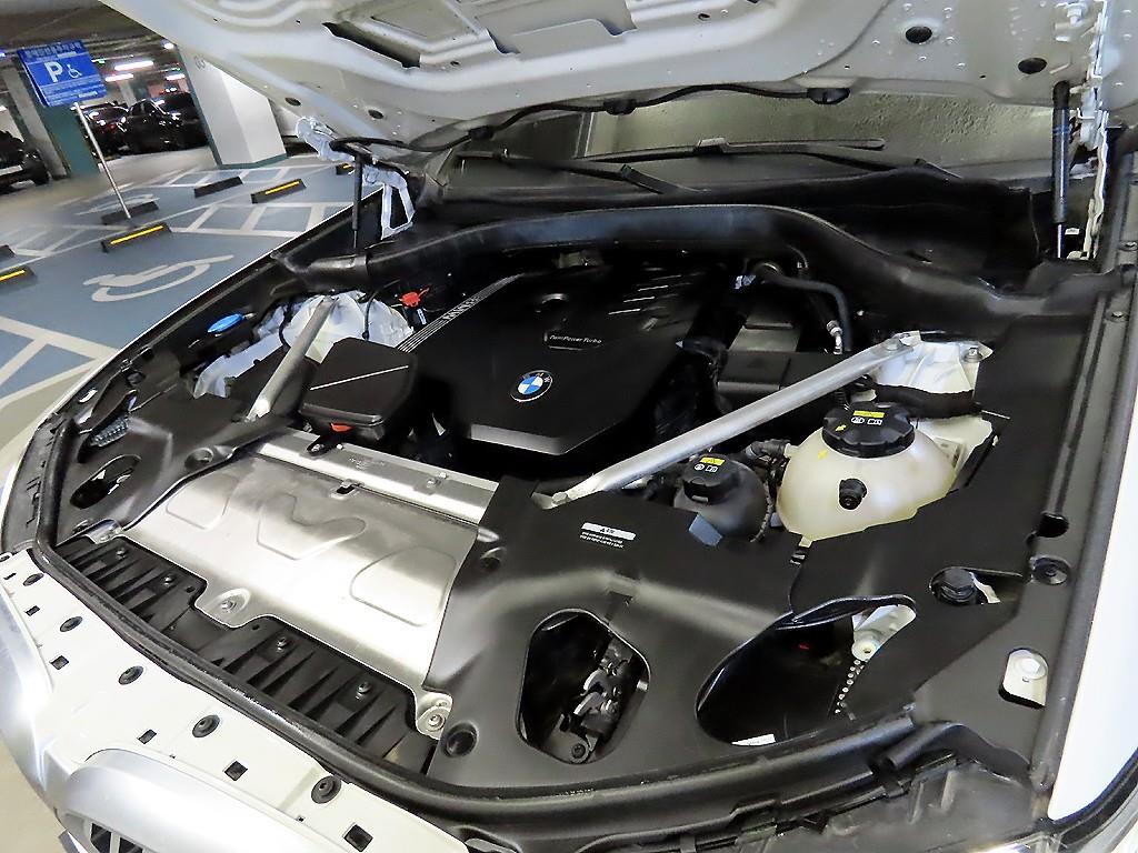 BMW X3 — photo 19