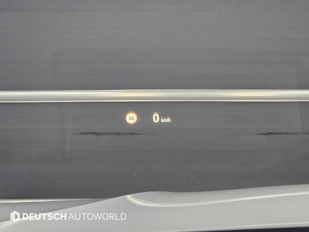 BMW X6 — photo 18