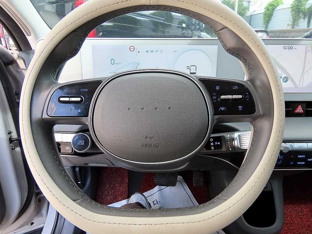 Hyundai Ioniq5 — photo 08