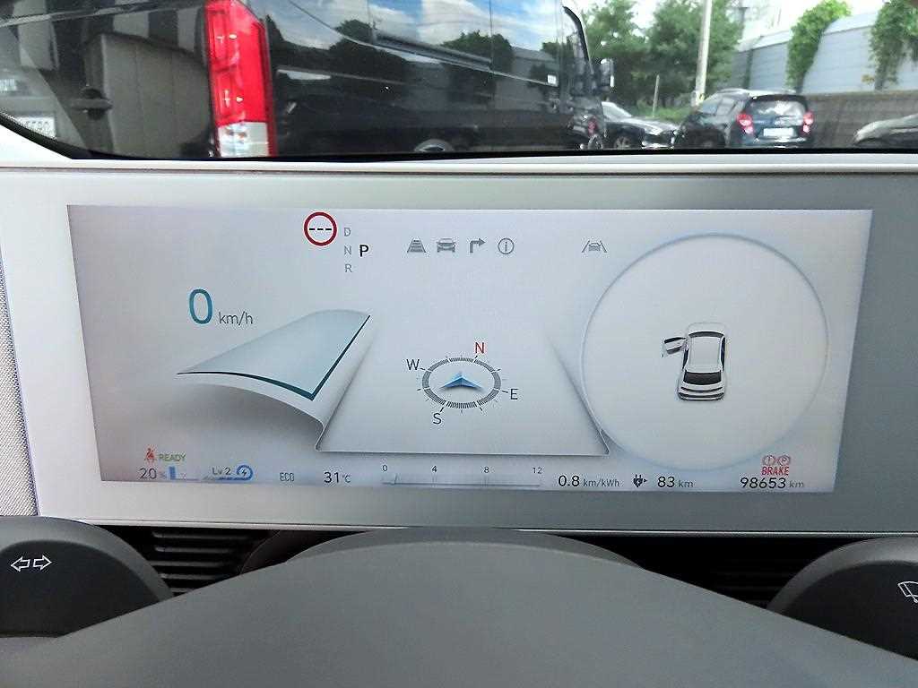 Hyundai Ioniq5 — photo 09