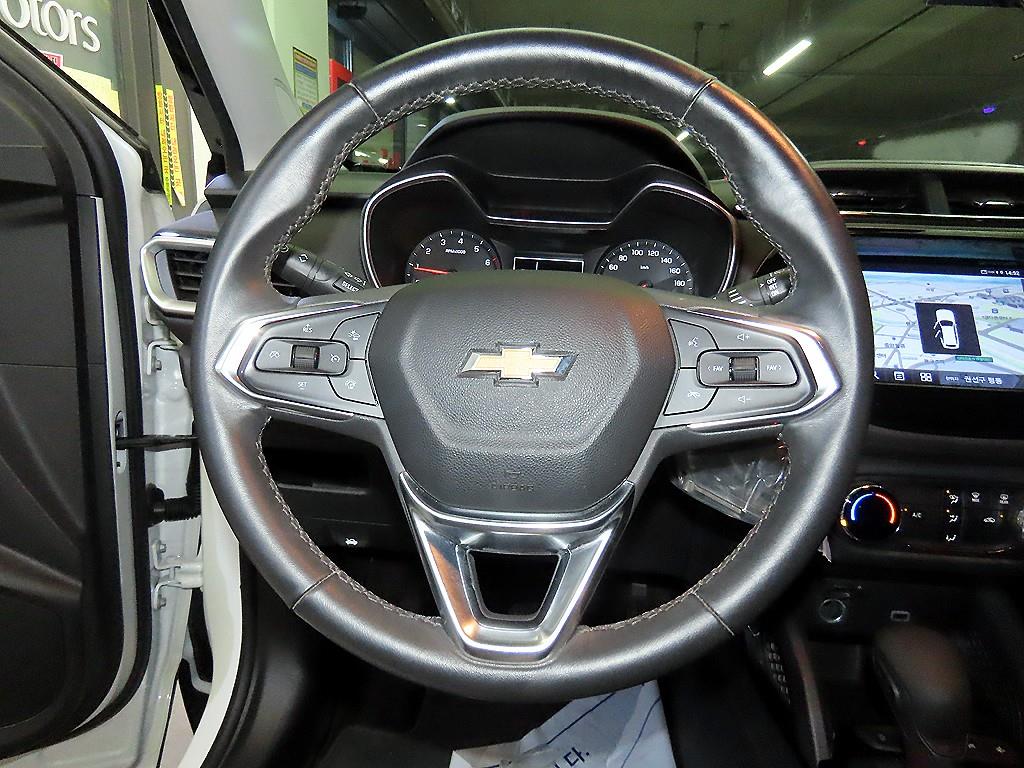 CHEVROLET Trailblazer — photo 08