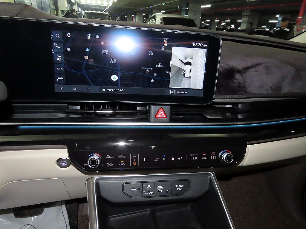 Kia Carnival — photo 11