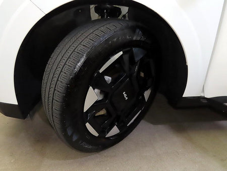 Kia Carnival — photo 20