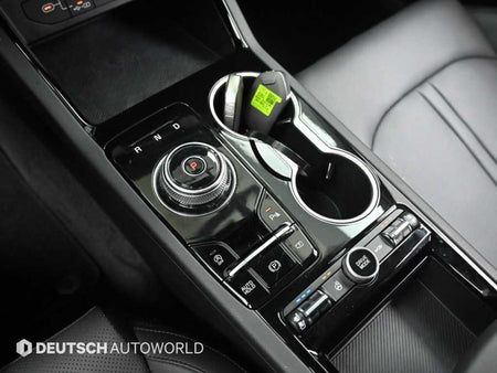 Kia K5 — photo 09