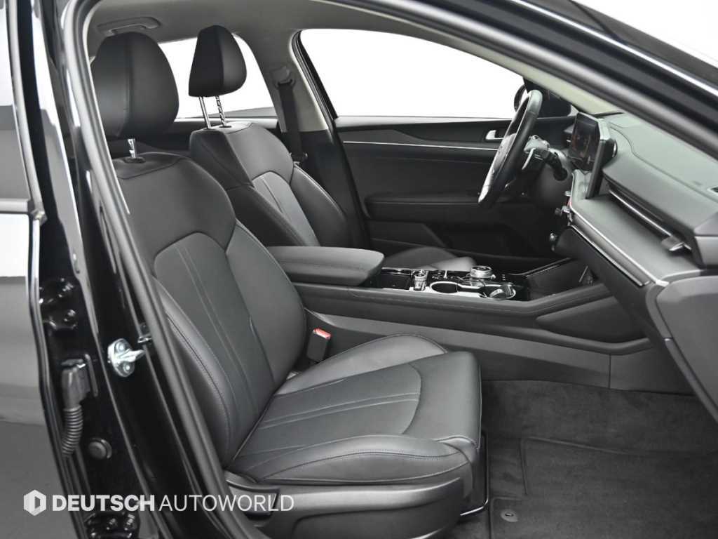 Kia K5 — photo 10