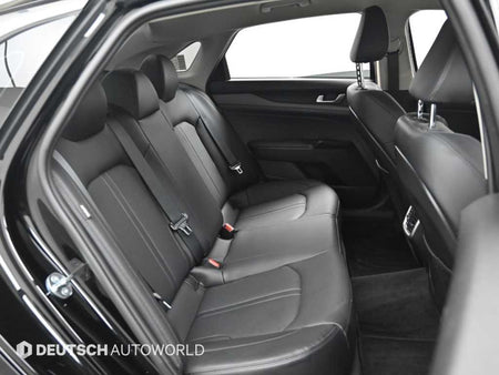 Kia K5 — photo 12