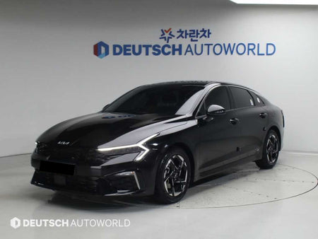 Kia K5 — photo 01