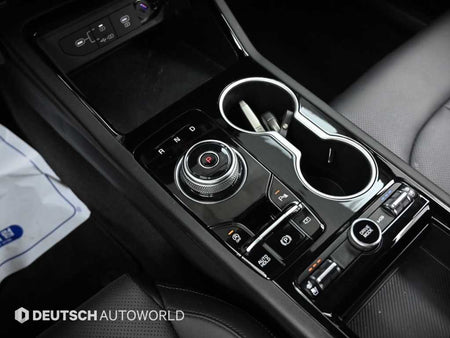 Kia K5 — photo 09