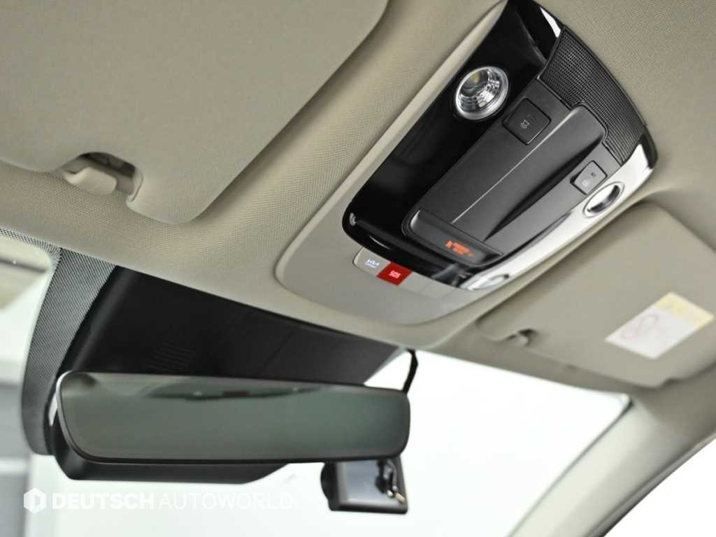 Kia K5 — photo 18