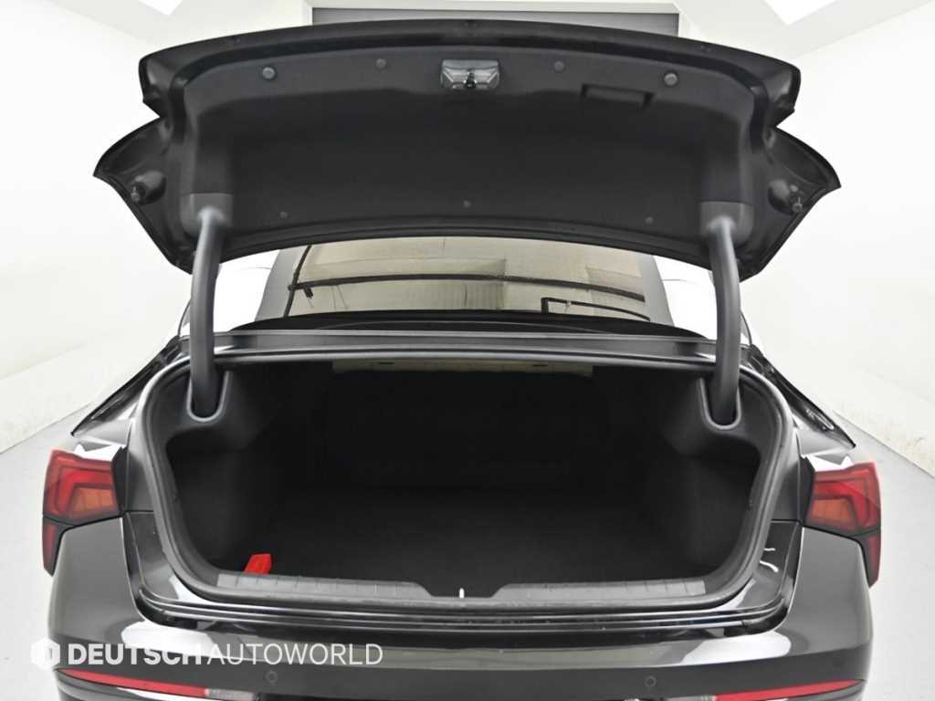 Kia K5 — photo 19