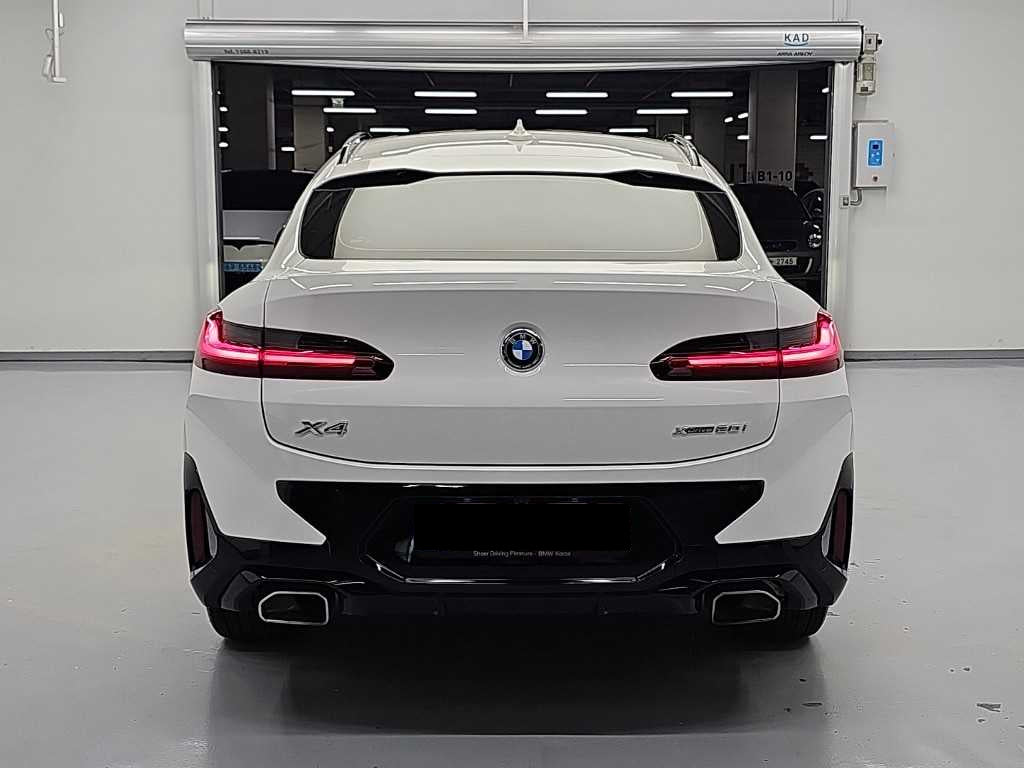 BMW X4 — photo 03