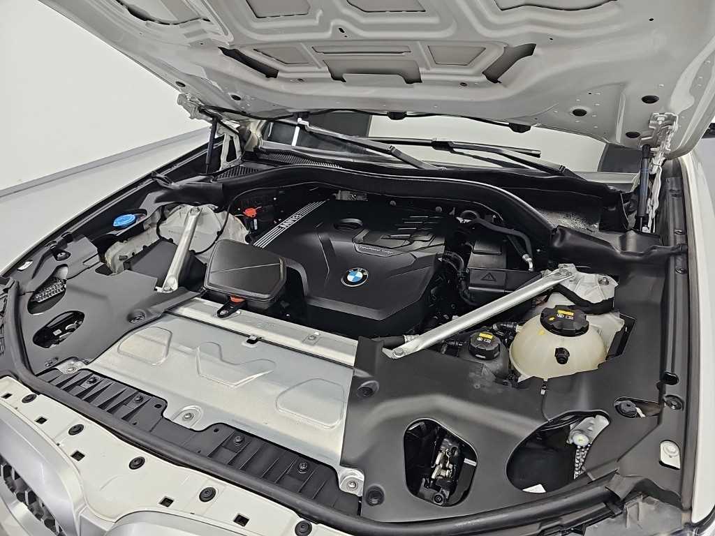 BMW X4 — photo 05