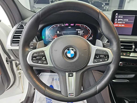 BMW X4 — photo 09