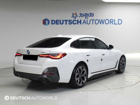 BMW i4 — photo 02